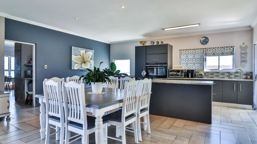 3 Bedroom Property for Sale in Berghof Western Cape
